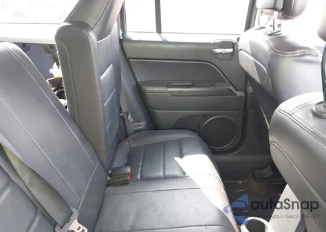 2015 Jeep Patriot High Altitude Edition z USA, uszkodzony, nr VIN 1C4NJRFB9FD218004